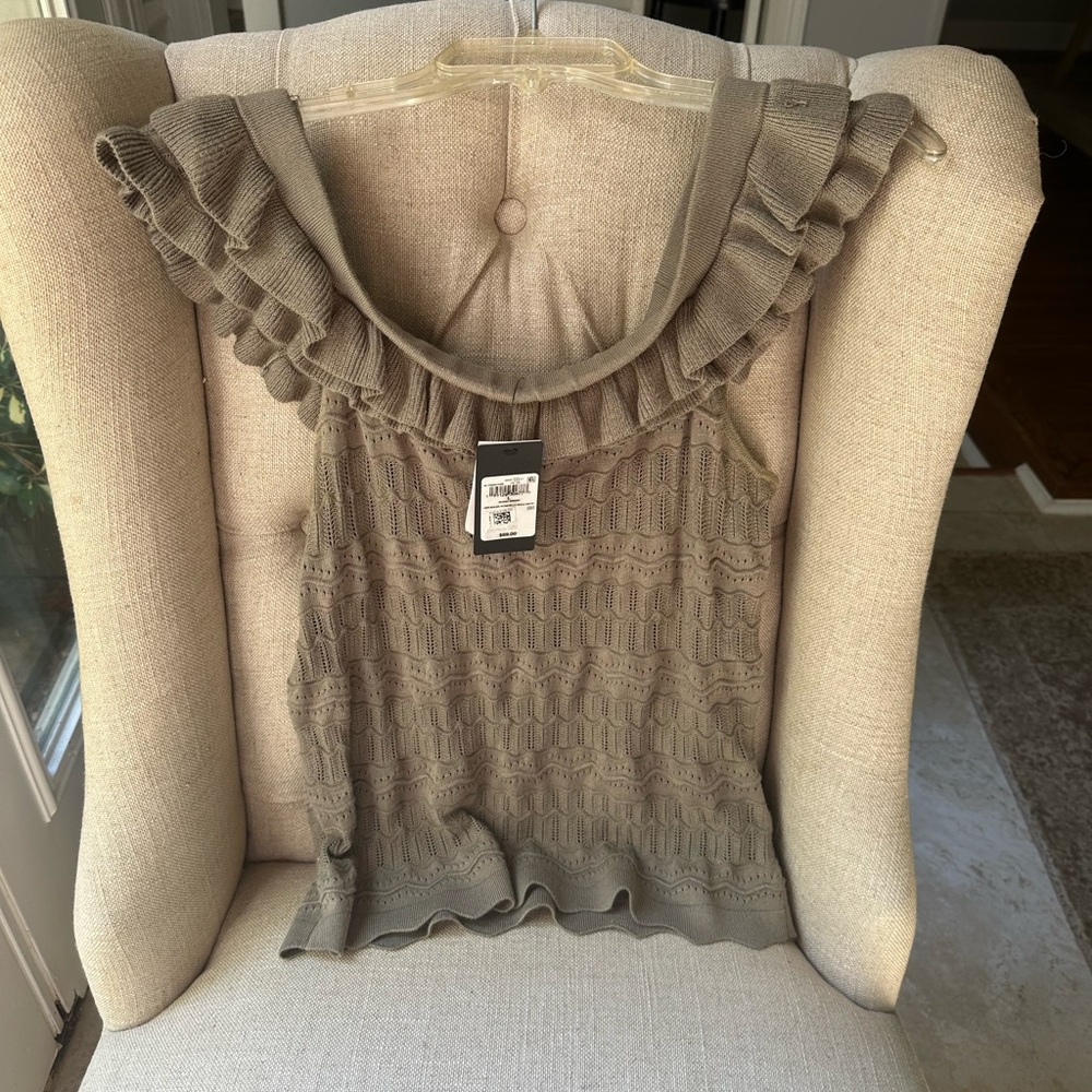 Guess top, brand new